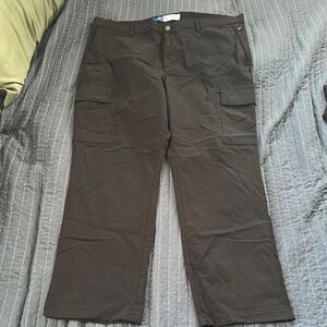 Old Navy Black Cargo Pants with Sturdy Fabric